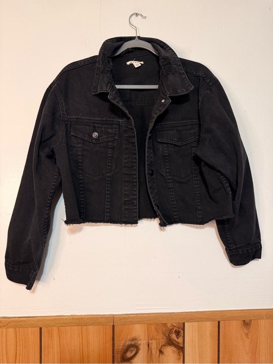 miami Jackets & Blazers - miami Black Cropped Denim Jacket with Raw Hem